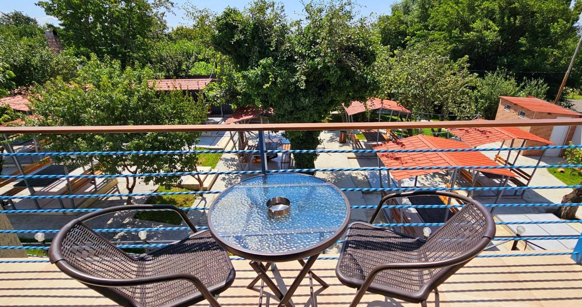 Sierra Hotel Tbilisi Exteriör bild