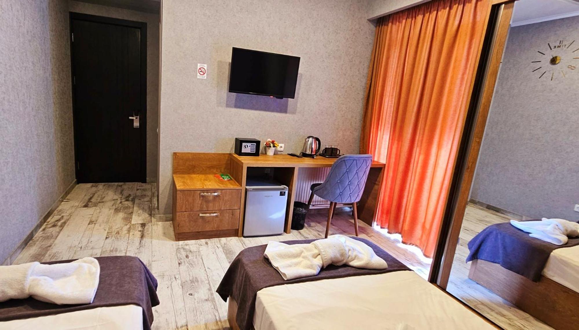 Sierra Hotel Tbilisi Exteriör bild